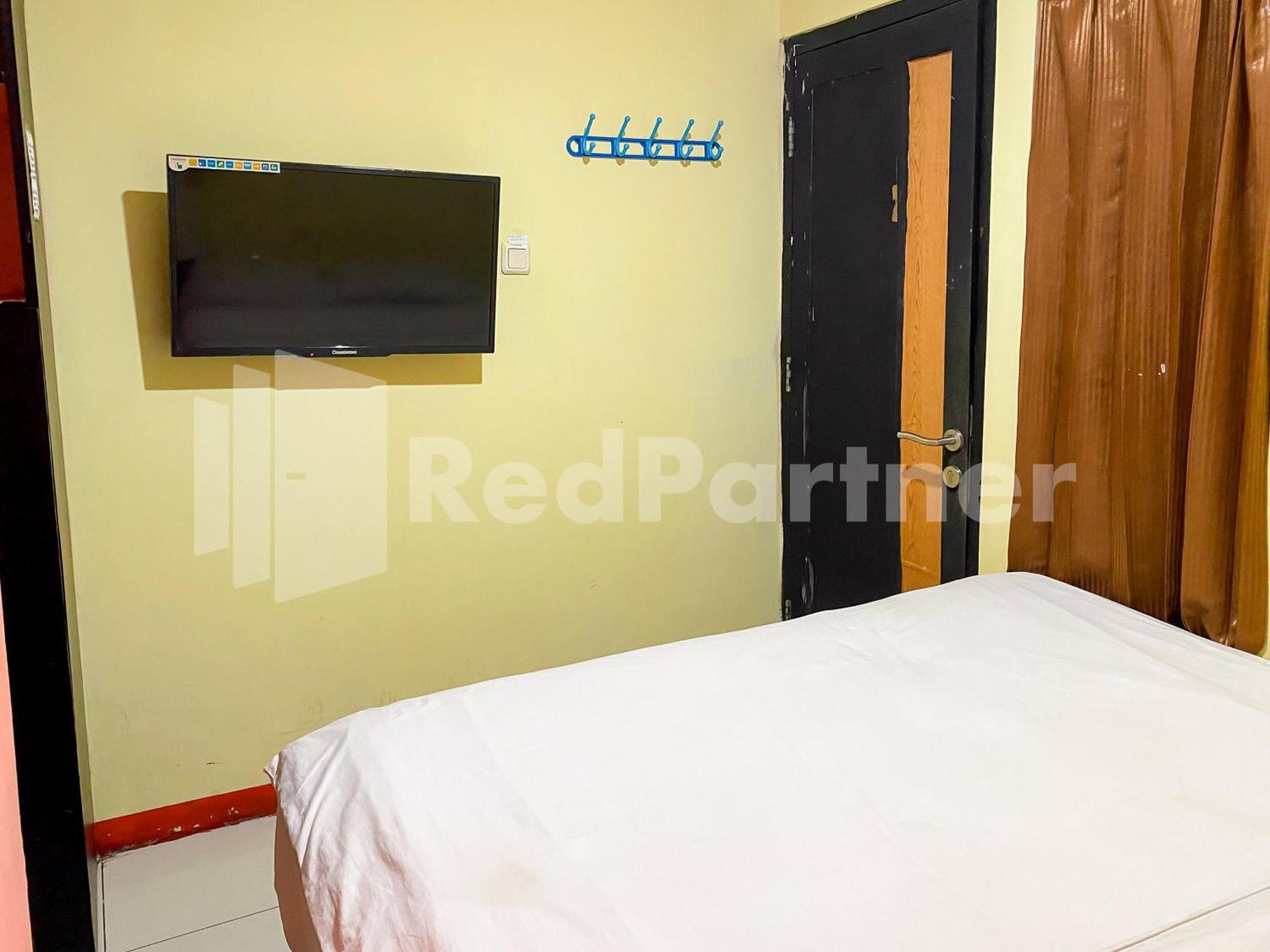 Audah Guesthouse Syariah Redpartner Джакарта Екстер'єр фото
