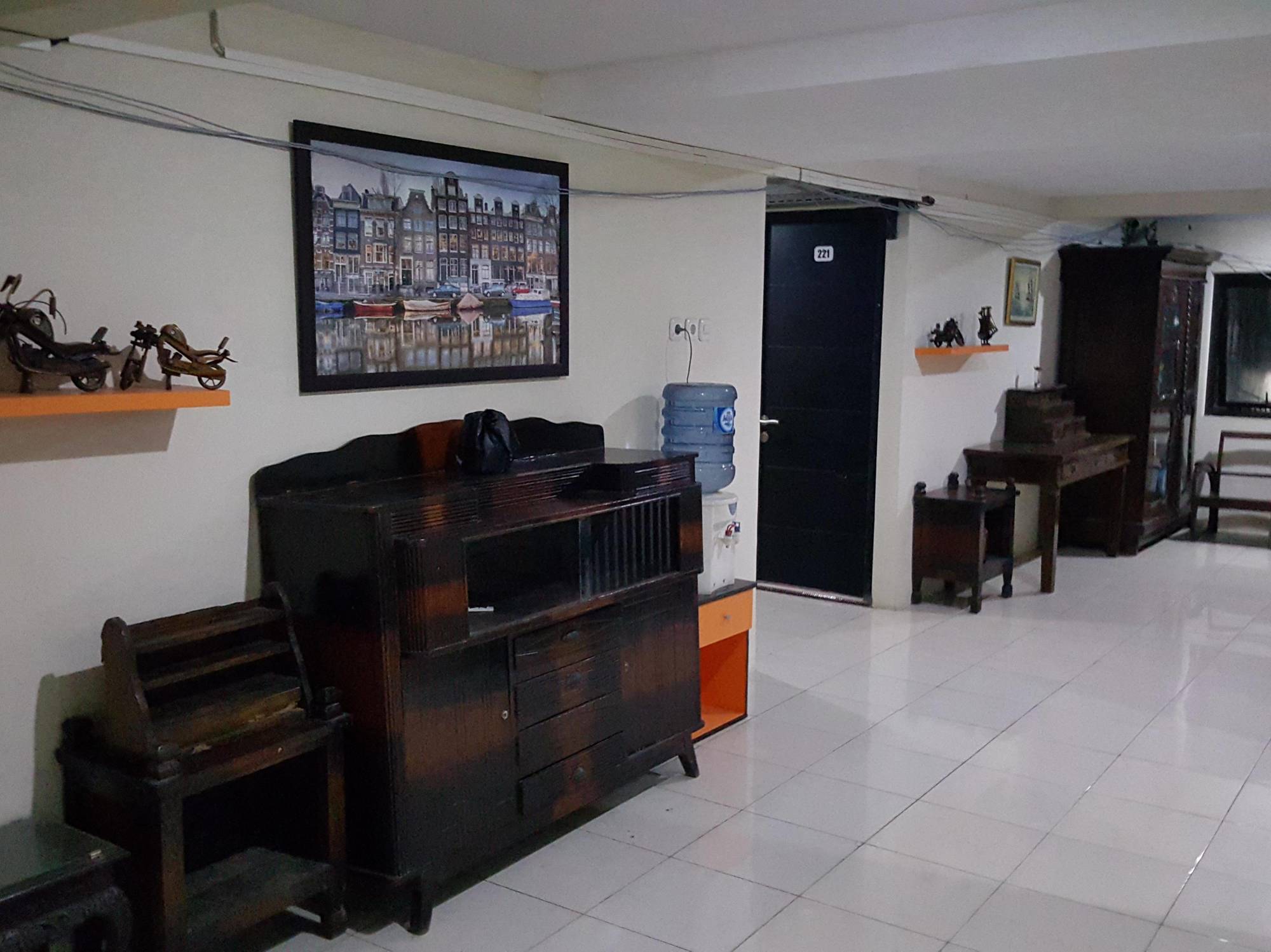 Audah Guesthouse Syariah Redpartner Джакарта Екстер'єр фото